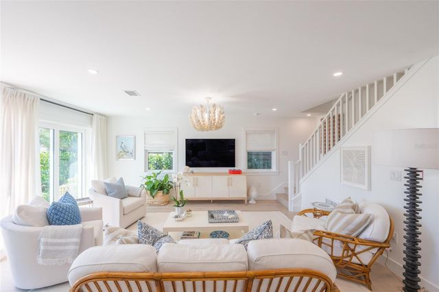 321 CASEY KEY ROAD, Nokomis, FL 34275