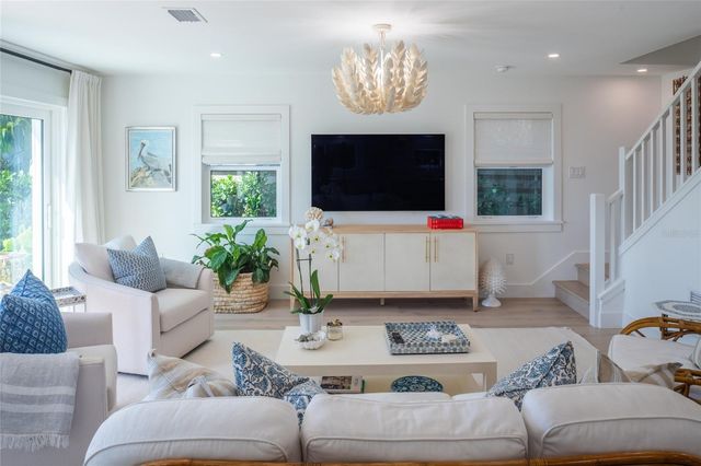 321 CASEY KEY ROAD, Nokomis, FL 34275