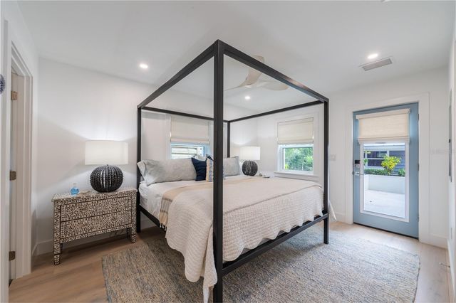 321 CASEY KEY ROAD, Nokomis, FL 34275