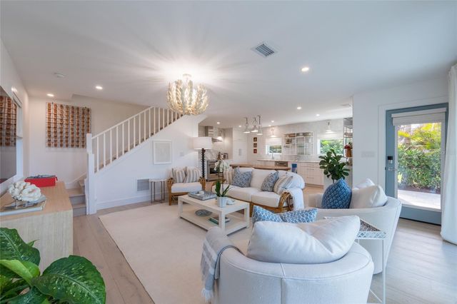 321 CASEY KEY ROAD, Nokomis, FL 34275