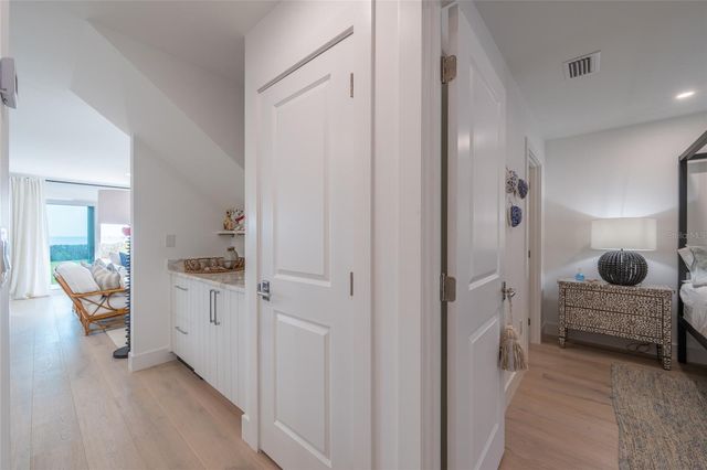 321 CASEY KEY ROAD, Nokomis, FL 34275