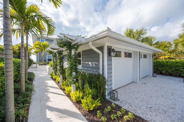 321 CASEY KEY ROAD, Nokomis, FL 34275