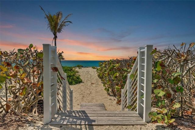 321 CASEY KEY ROAD, Nokomis, FL 34275