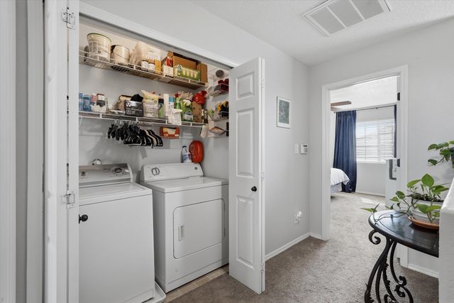 10915 Habanero Way SE, Albuquerque, NM 87123