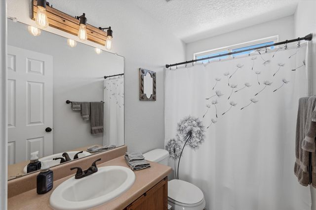 10915 Habanero Way SE, Albuquerque, NM 87123