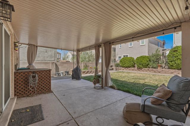 10915 Habanero Way SE, Albuquerque, NM 87123