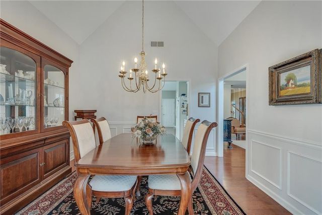 1820 Parkview Court NW, Kennesaw, GA 30152
