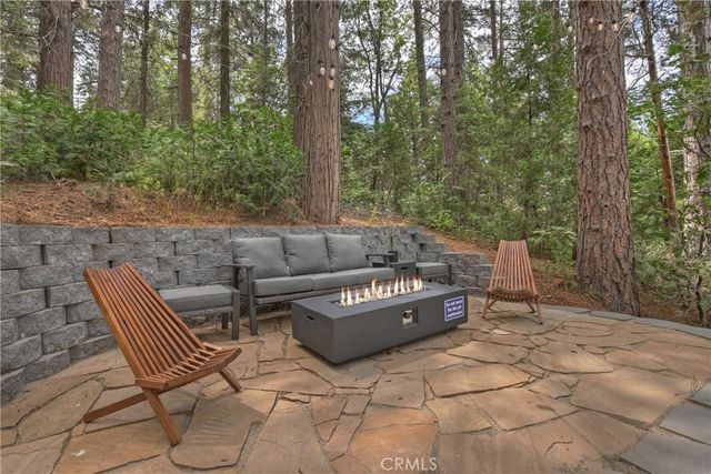 804 Sierra Vista, Twin Peaks, CA 92391