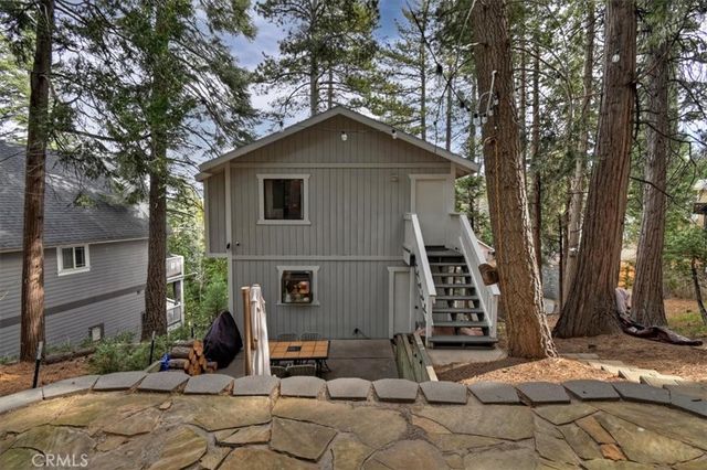 804 Sierra Vista, Twin Peaks, CA 92391