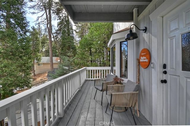 804 Sierra Vista, Twin Peaks, CA 92391
