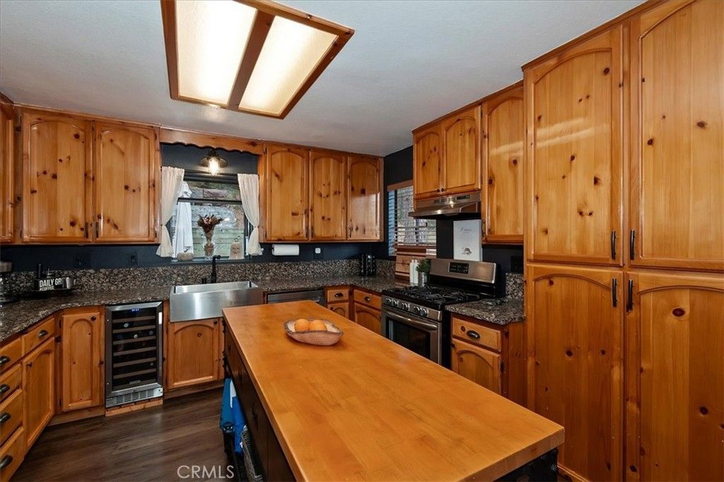 Image 13 of property listing at 804 Sierra Vista, Twin Peaks, CA 92391