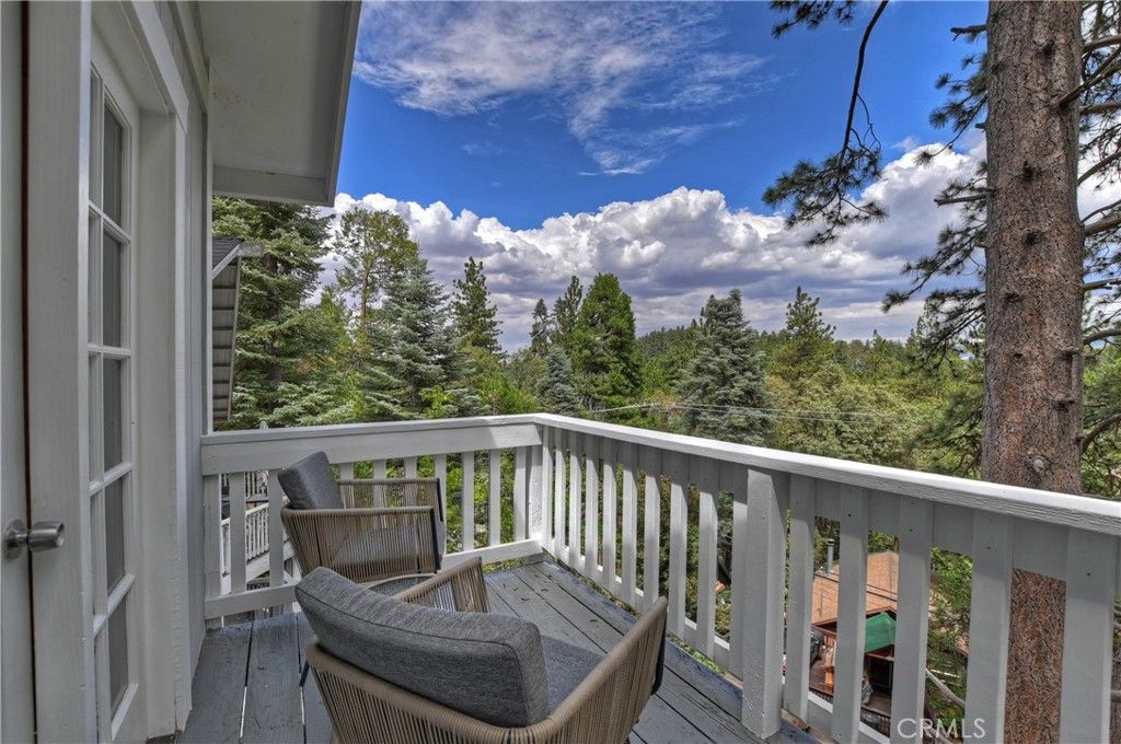 Image 51 of property listing at 804 Sierra Vista, Twin Peaks, CA 92391