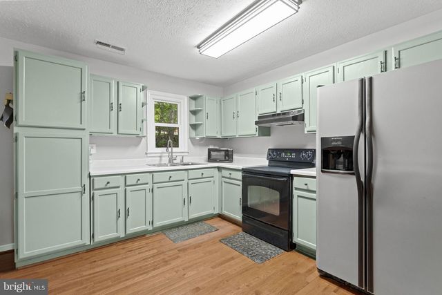 111 GERONIMO TRL, Winchester, VA 22602