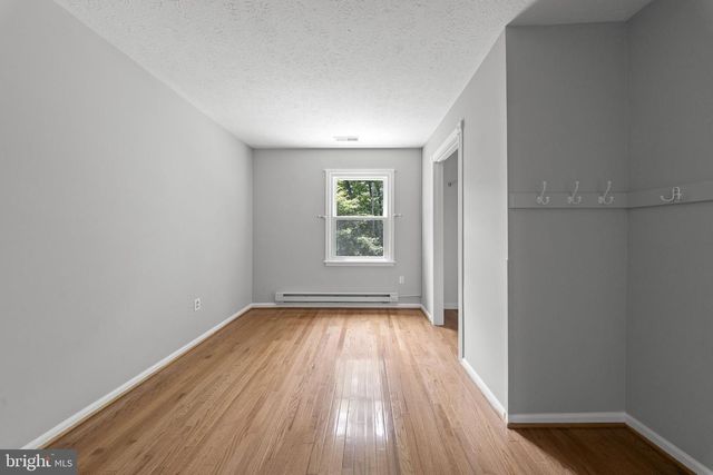 111 GERONIMO TRL, Winchester, VA 22602