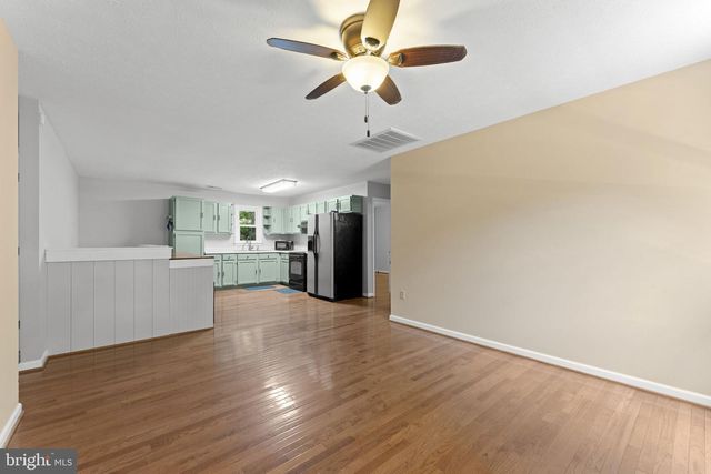 111 GERONIMO TRL, Winchester, VA 22602