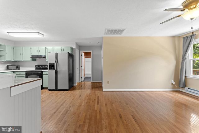 111 GERONIMO TRL, Winchester, VA 22602
