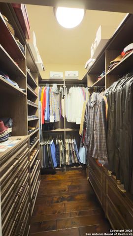 1542 MELANIE CIR, San Antonio, TX 78258