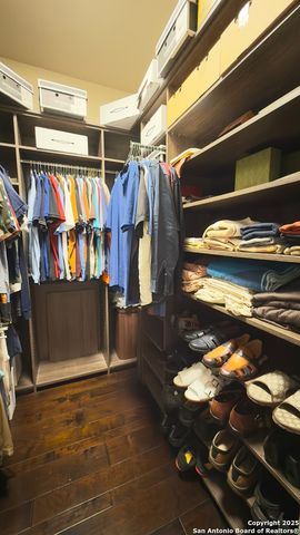 1542 MELANIE CIR, San Antonio, TX 78258