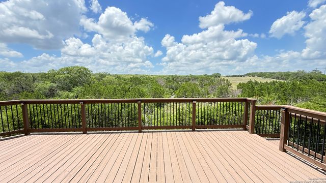 1542 MELANIE CIR, San Antonio, TX 78258