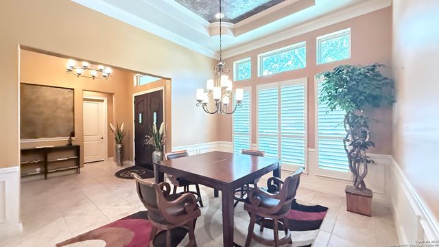 1542 MELANIE CIR, San Antonio, TX 78258