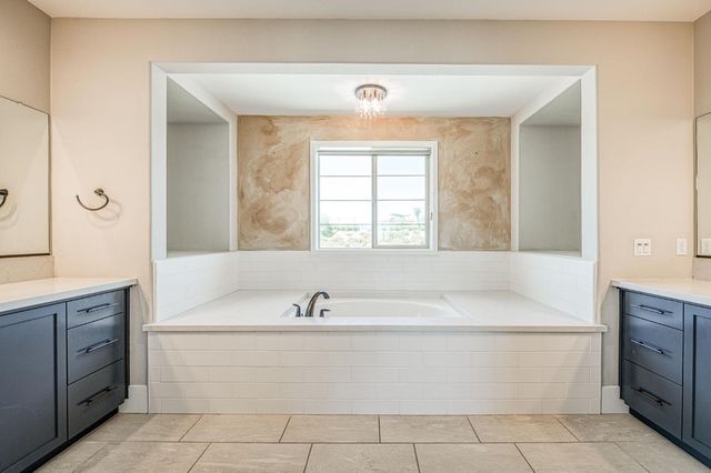 4721 Overstone Avenue, Madera, CA 93636