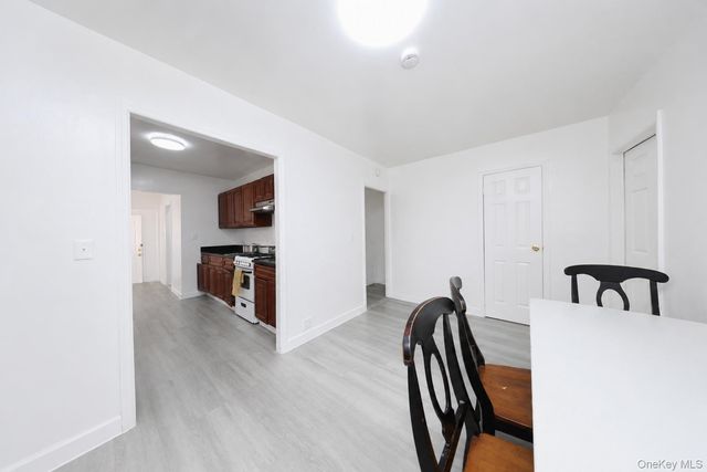 33 Avenue U, Brooklyn, NY 11223