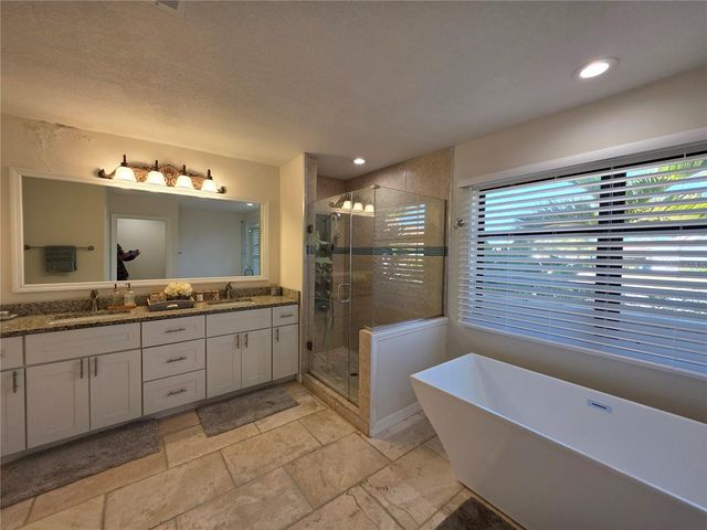 13 SEAWARD CIRCLE, Placida, FL 33946