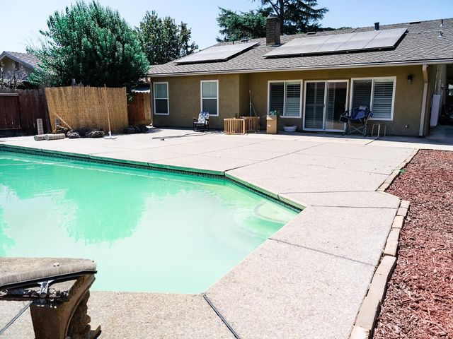 4058 five mile drive, Stockton, CA 95219