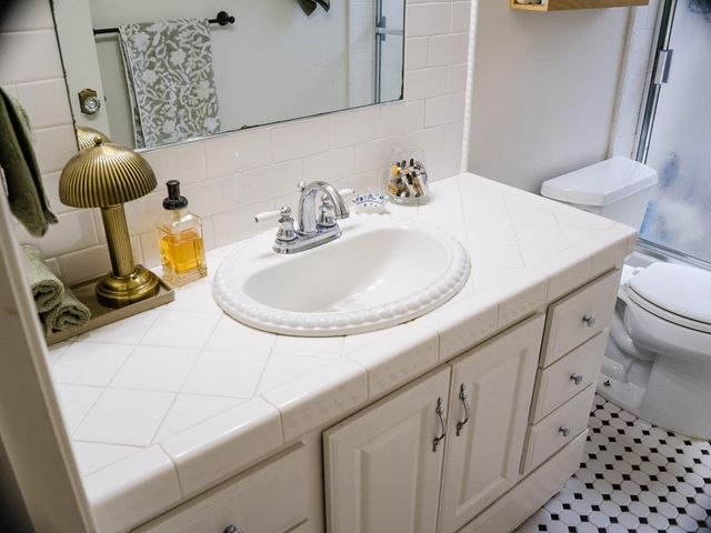 4058 five mile drive, Stockton, CA 95219