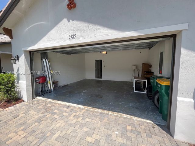 5525 AGOSTINO WAY, Ave Maria, FL 34142