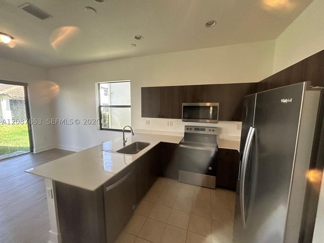 5525 AGOSTINO WAY, Ave Maria, FL 34142