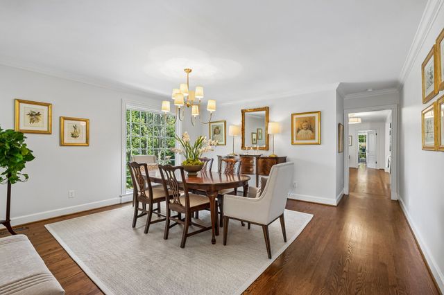 2301 Chickering Ln, Nashville, TN 37215