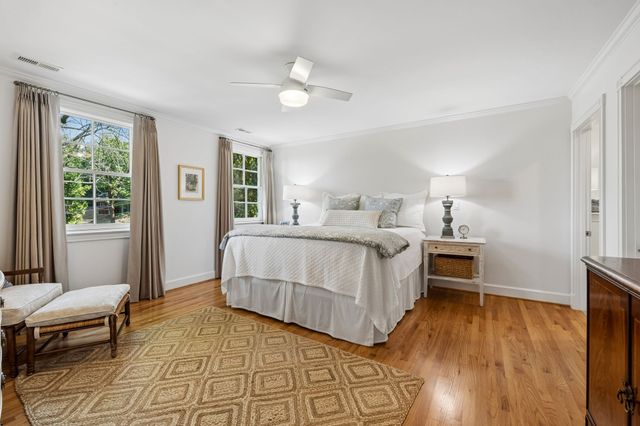 2301 Chickering Ln, Nashville, TN 37215