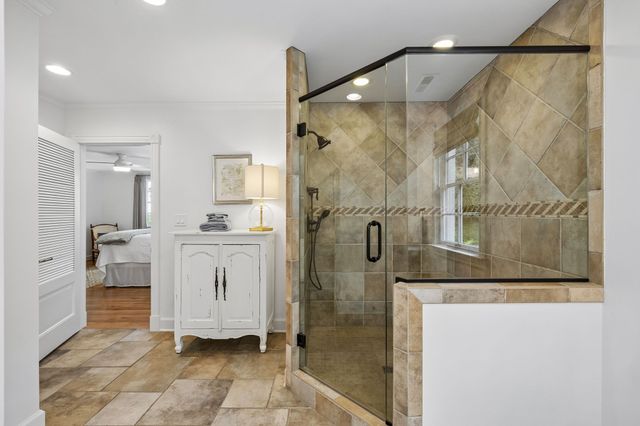 2301 Chickering Ln, Nashville, TN 37215