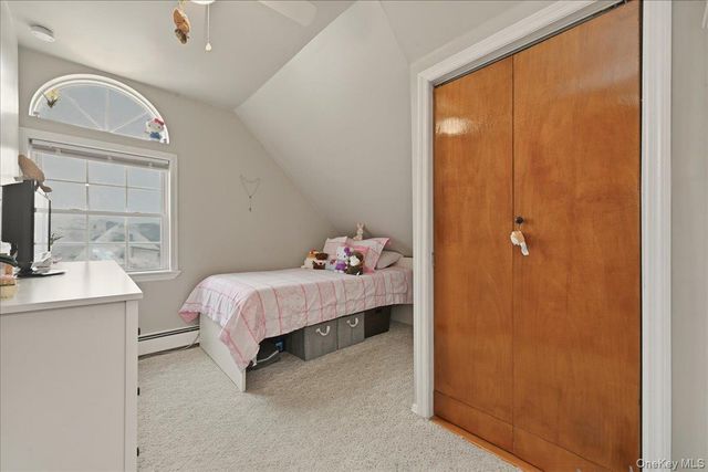 25 Gleaner Lane, Levittown, NY 11756