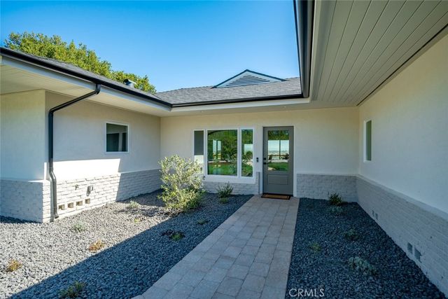 1026 Merry Hill Road, Paso Robles, CA 93446