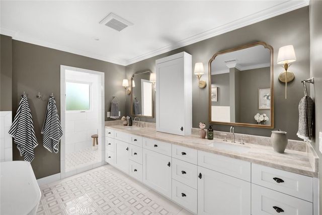 1026 Merry Hill Road, Paso Robles, CA 93446