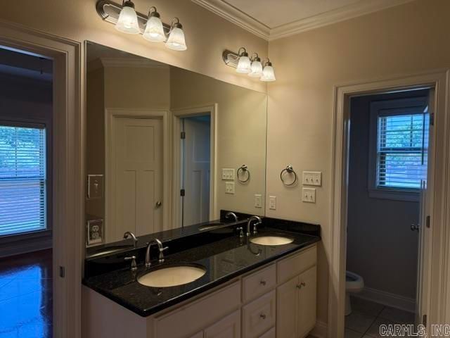 2415 EIGHTEEN Loop, Conway, AR 72034