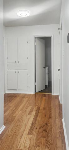 12913 Trail Hollow Drive 2913, Houston, TX 77079