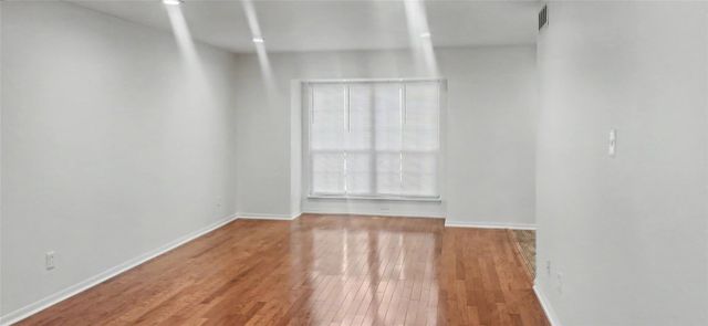 12913 Trail Hollow Drive 2913, Houston, TX 77079