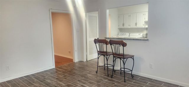 12913 Trail Hollow Drive 2913, Houston, TX 77079