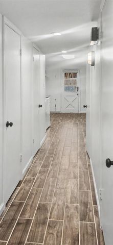 12913 Trail Hollow Drive 2913, Houston, TX 77079