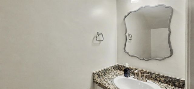 12913 Trail Hollow Drive 2913, Houston, TX 77079