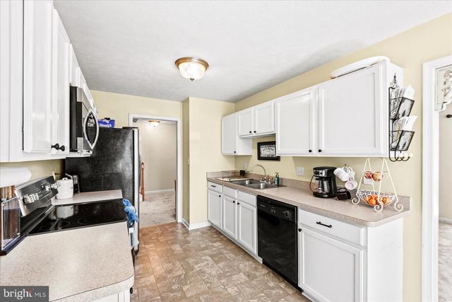 360 4TH ST, Colonial Beach, VA 22443