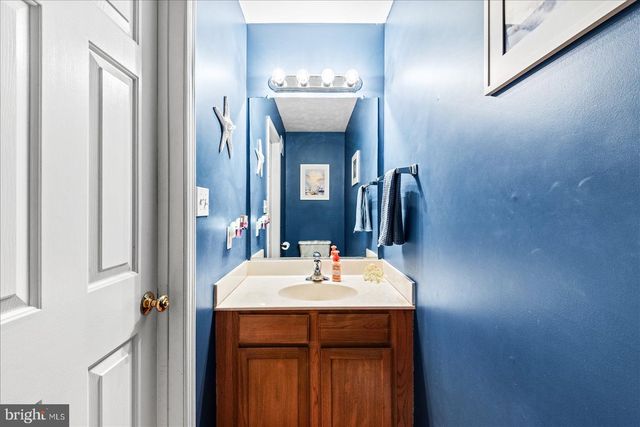 360 4TH ST, Colonial Beach, VA 22443