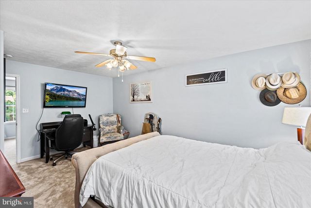 360 4TH ST, Colonial Beach, VA 22443