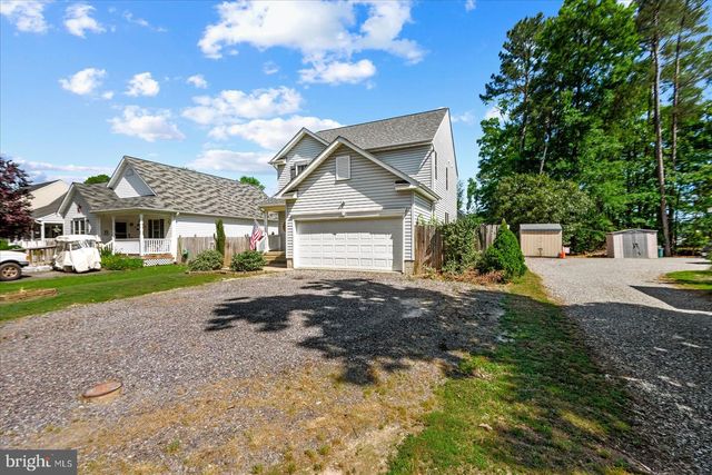 360 4TH ST, Colonial Beach, VA 22443