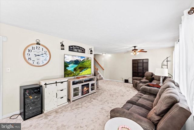 360 4TH ST, Colonial Beach, VA 22443