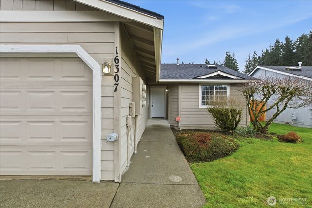 16307 72nd Ave E, Puyallup, WA 98375