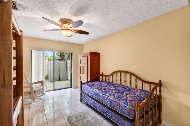 801 NW 30th Avenue C, Delray Beach, FL 33445